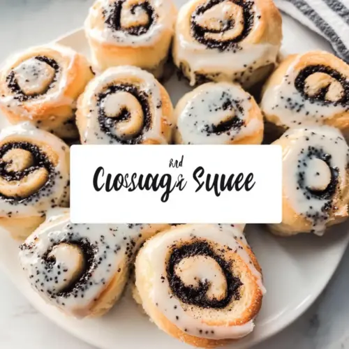 Cookies and Cream Cinnamon Rolls Recipe